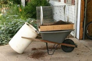 8 Reasons DIY Compost Sifters Are Worth Building