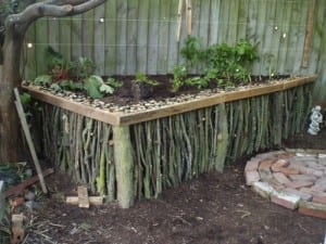 DIY Natural Wood Raised Garden: Practical 5-Step Project