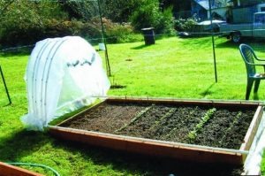 Retractable Hoop House in 10 Simple Steps