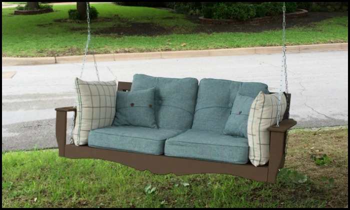 Hanging day bed swing