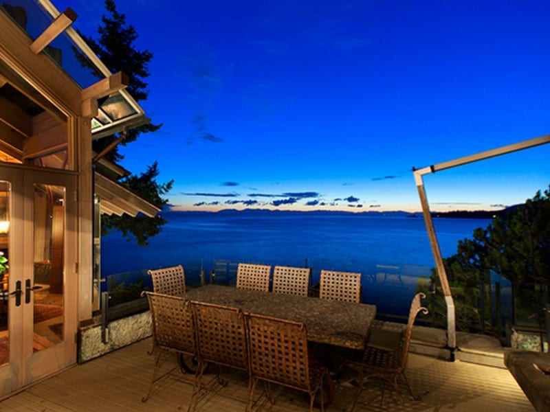 A Dream By The Water - West Vancouver, BC