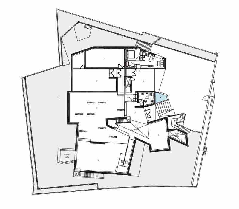 Daeyang Gallery and House - Plan 01