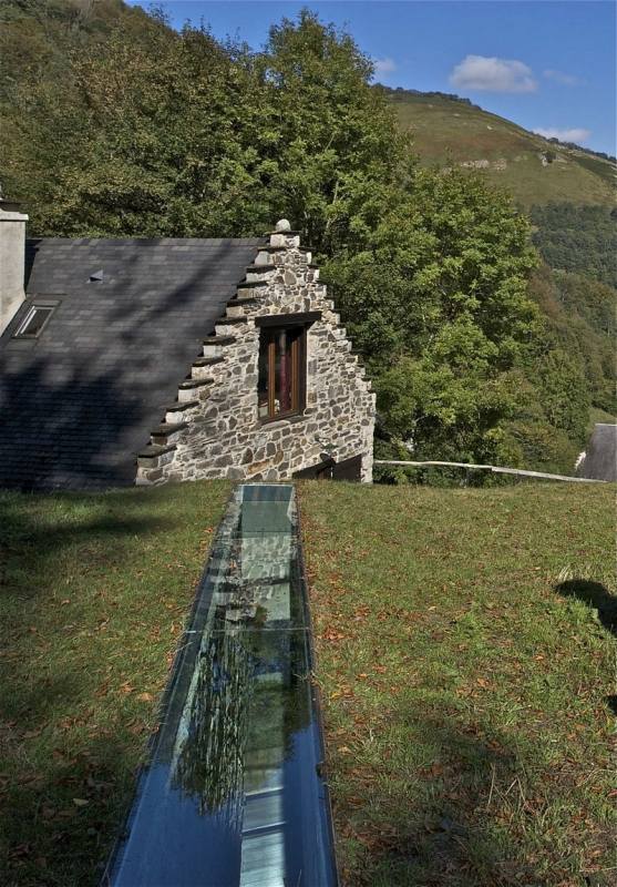 Extension of a Barn - Lesponne, France