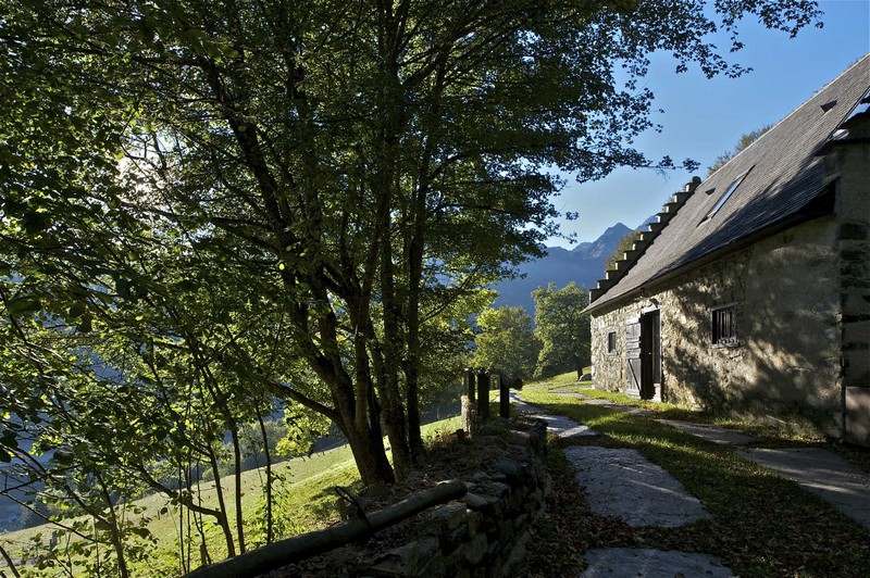 Extension of a Barn - Lesponne, France