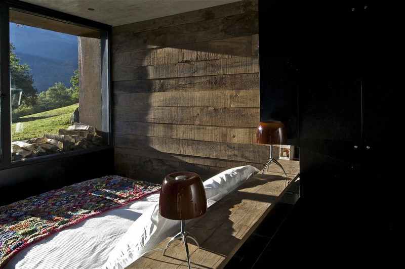 Extension of a Barn - Lesponne, France