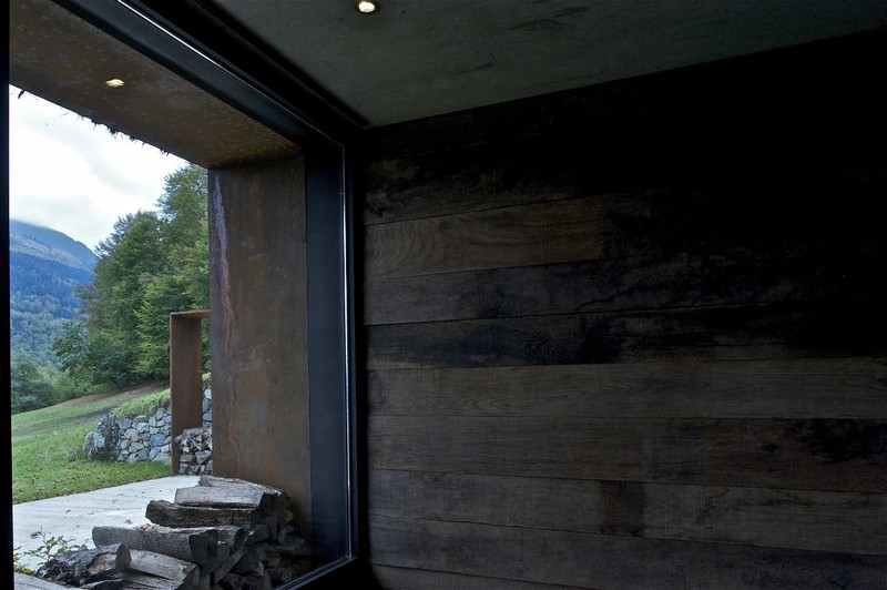 Extension of a Barn - Lesponne, France