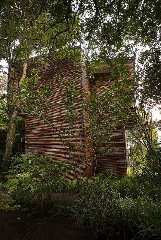 Casa Chipicas - Valle de Bravo, México  -   Alejandro Sanchez Garcia Arquitectos