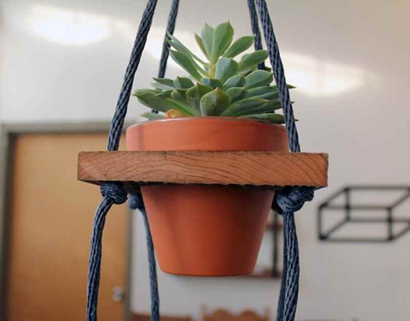DIY Tiered Hanging Pots