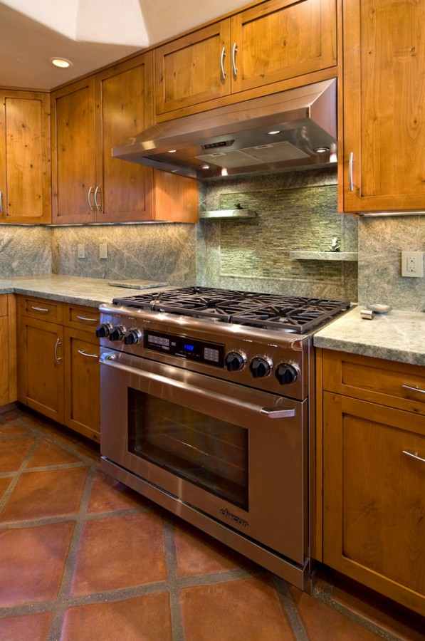 A green oasis for cats