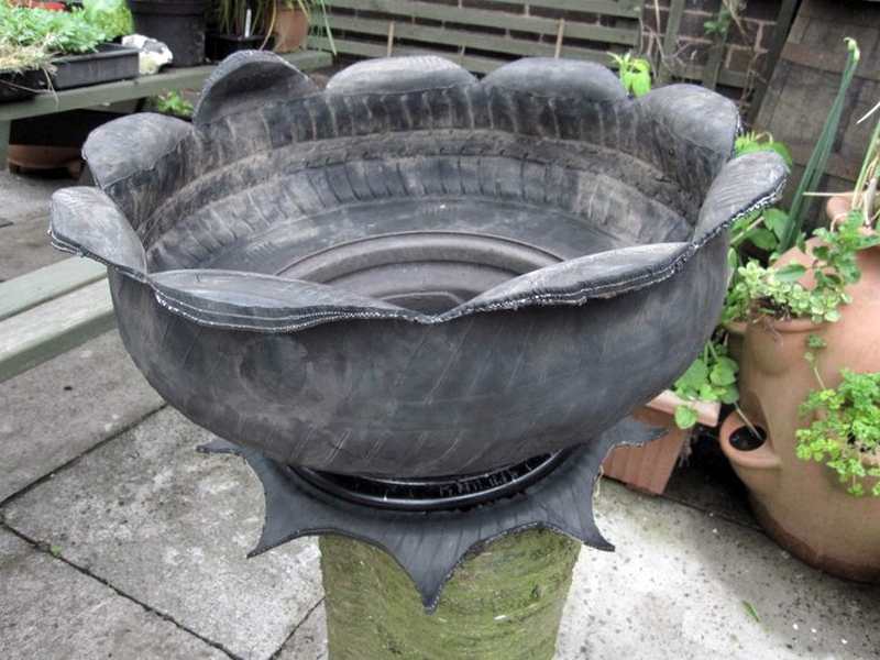 5 Easy Steps To Make A DIY Tire Planter