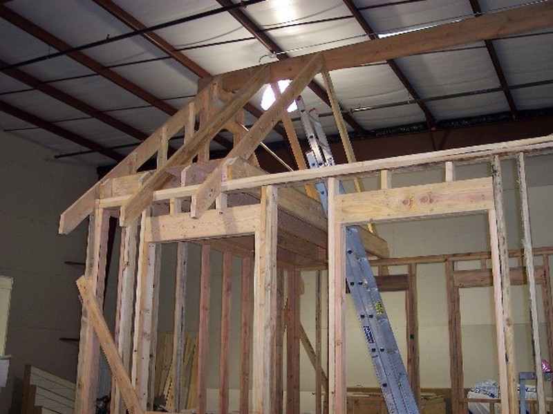 DIY Tiny Cottage - Roof rafters