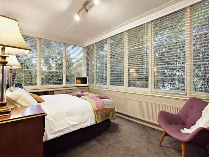 5-remon-ave-camberwell-bedroom-blinds-garden-views