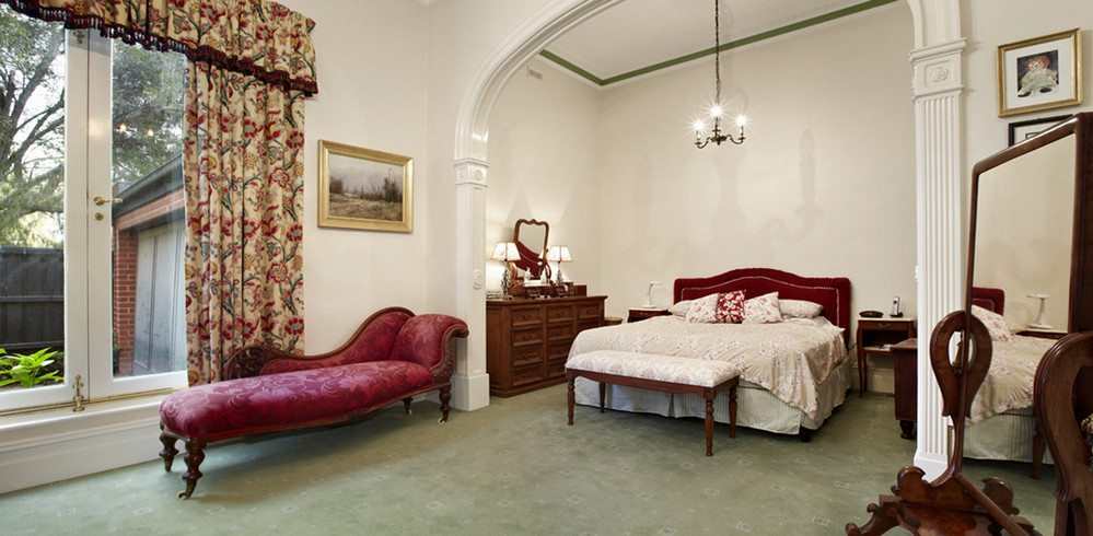 A Small Residence in Hawthorn VIC, Australia