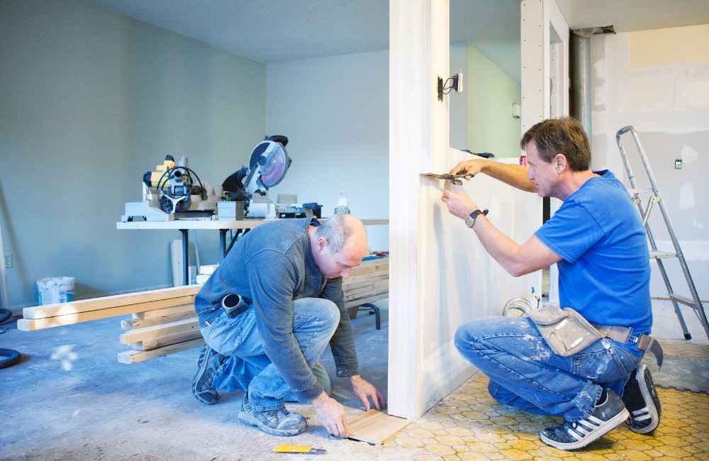 An image of home renovators.